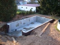 Bau Pool 109